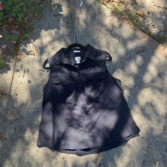 Chico's Tops - Chico's Black Sleeveless No Iron Button-Down Shirt